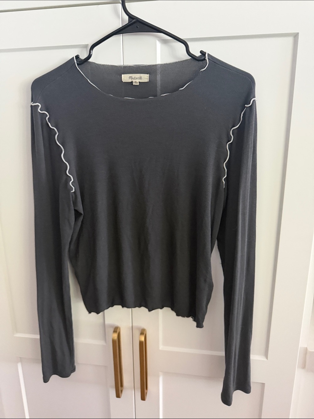 Madewell Charcoal Long-Sleeve Top with White Lettuce Trim Size Medium